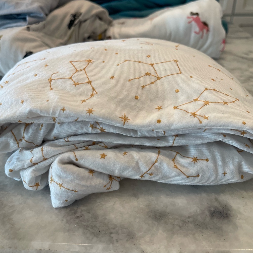 Kyte Cloud Constellation crib sheet